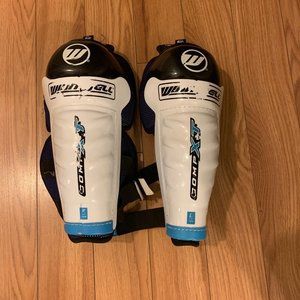 Hockey shin guard for kids